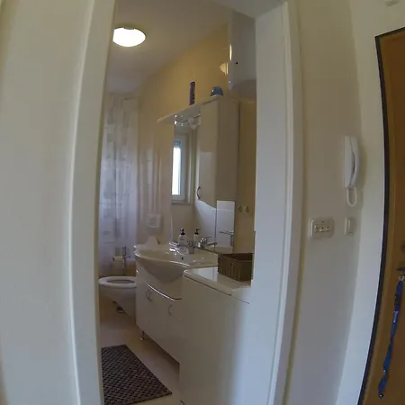 Apartment Fjaba *