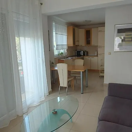 Apartamento Fjaba